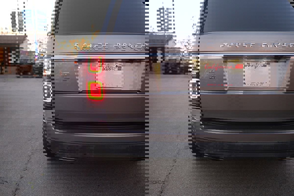 Used 2020 Land Rover Range Rover HSE image 37