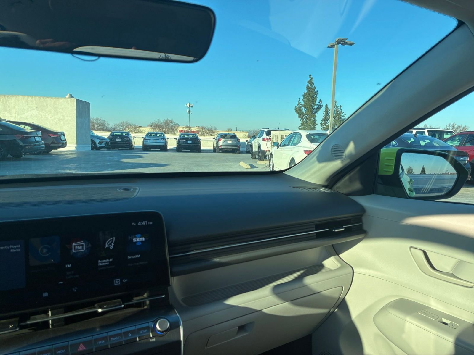 Used 2025 Hyundai Kona SEL image 35