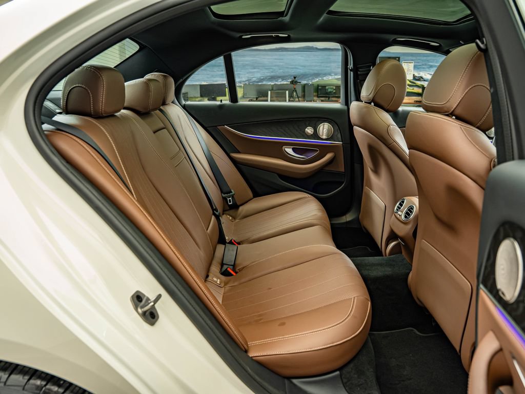 Certified 2023 Mercedes-Benz E 450 4MATIC Sedan image 36