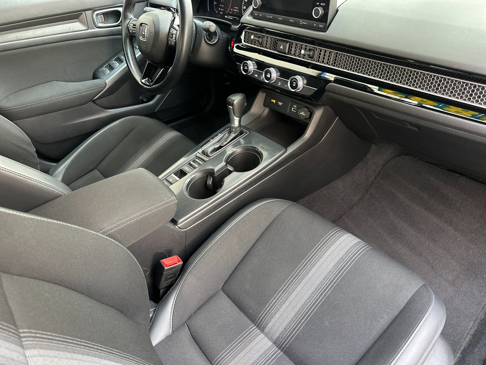 Used 2022 Honda Civic Sport image 16