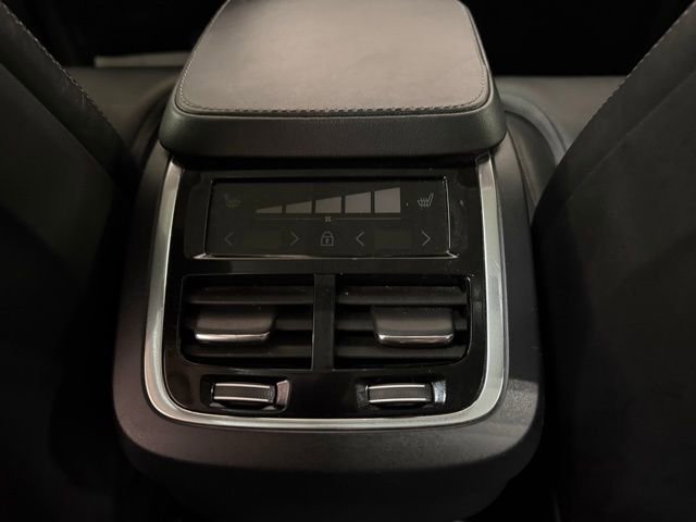 Used 2021 Volvo XC90 T6 Inscription image 33