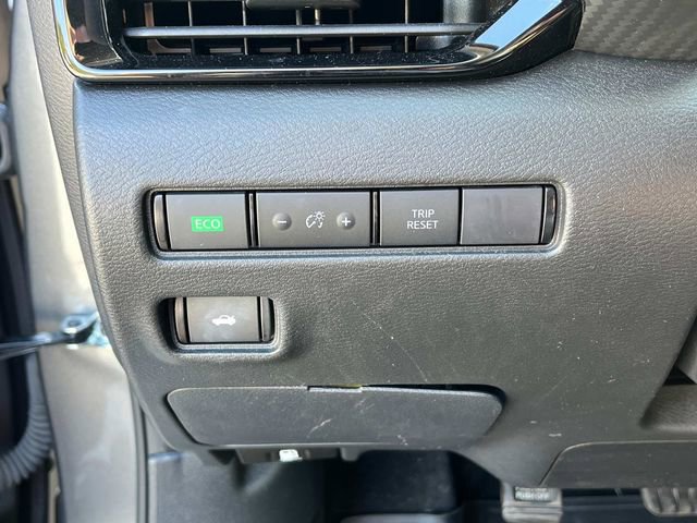Used 2023 Nissan Sentra SV w/ All-Weather Package FWD image 30