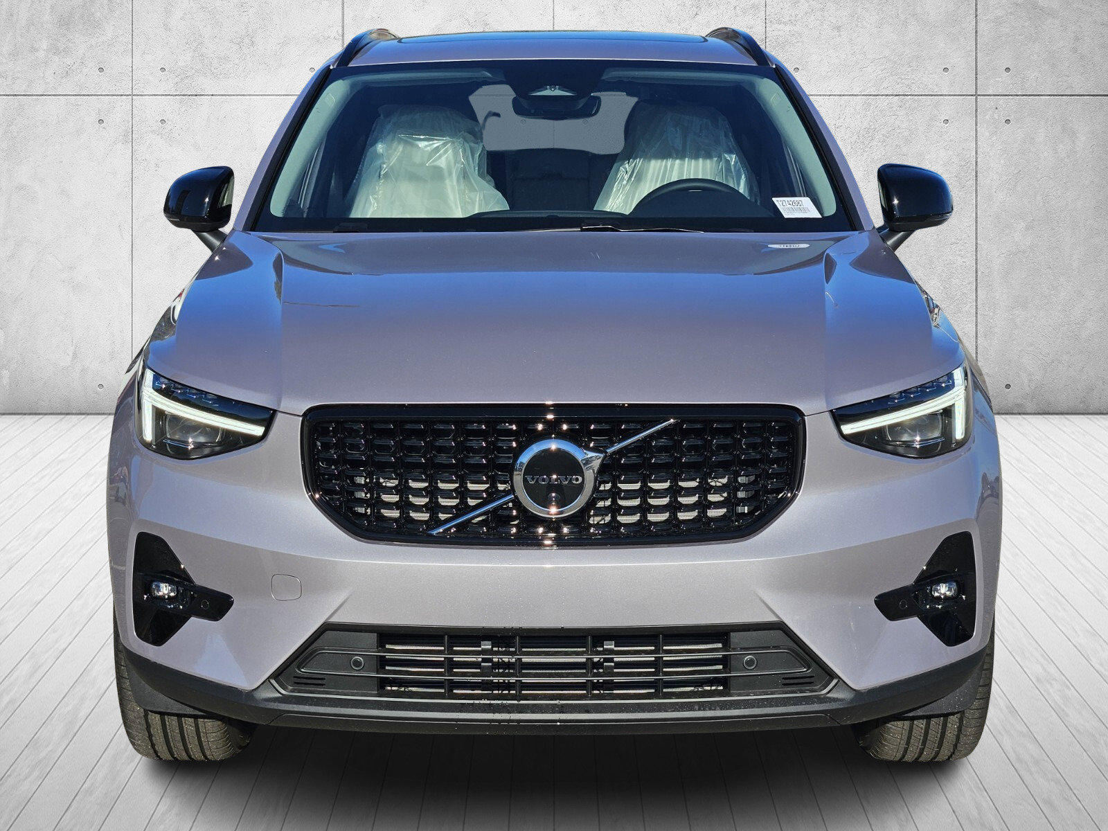New 2026 Volvo XC40 B4 Plus w/ Climate Package image 2