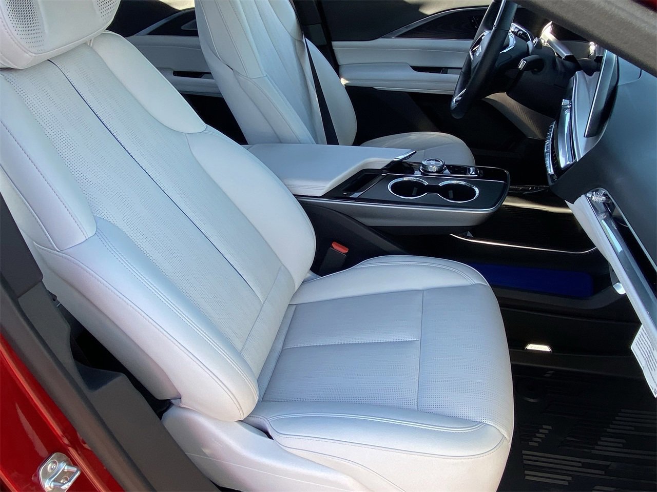 Certified 2024 Cadillac Lyriq Sport w/ LPO, Floor Liner Package image 11