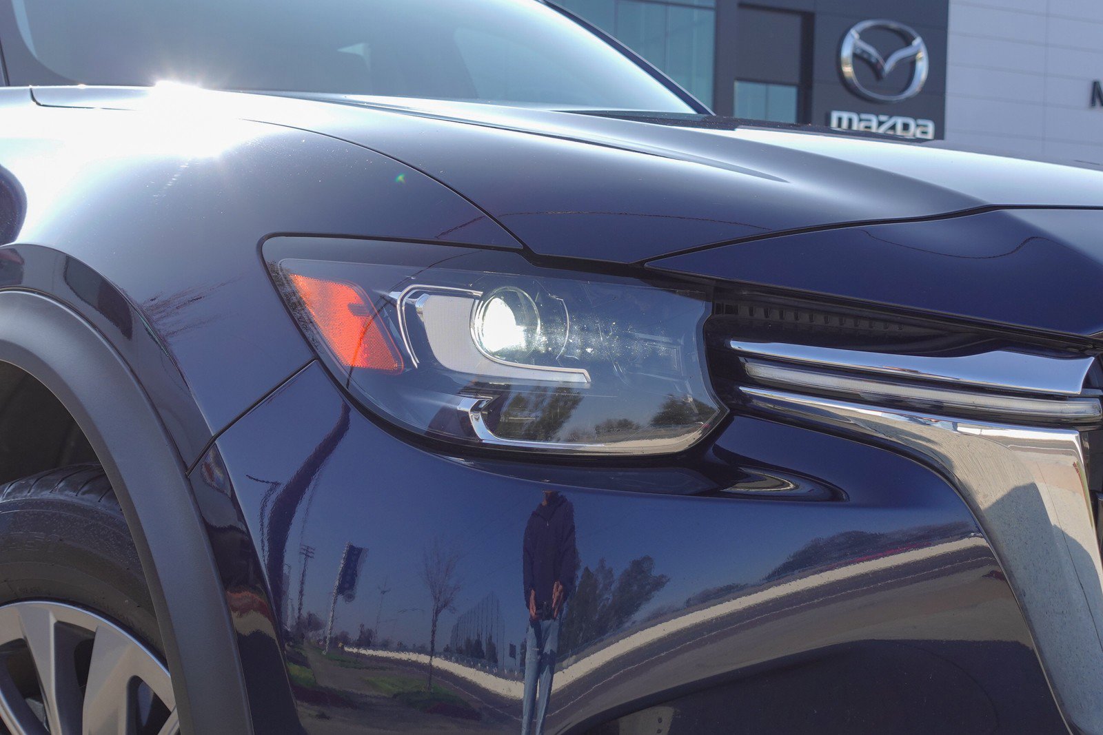 Certified 2024 MAZDA CX-90 Plug-In Hybrid w/ Preferred image 3