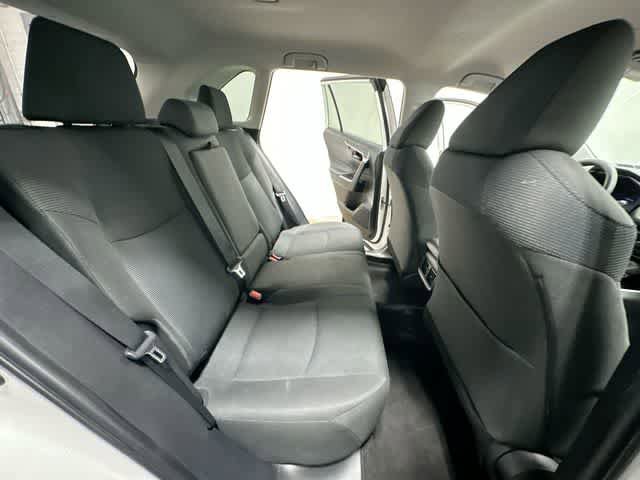 Used 2023 Toyota RAV4 LE FWD image 21