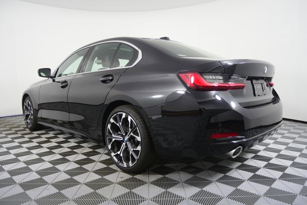 Used 2025 BMW 330i Sedan image 5