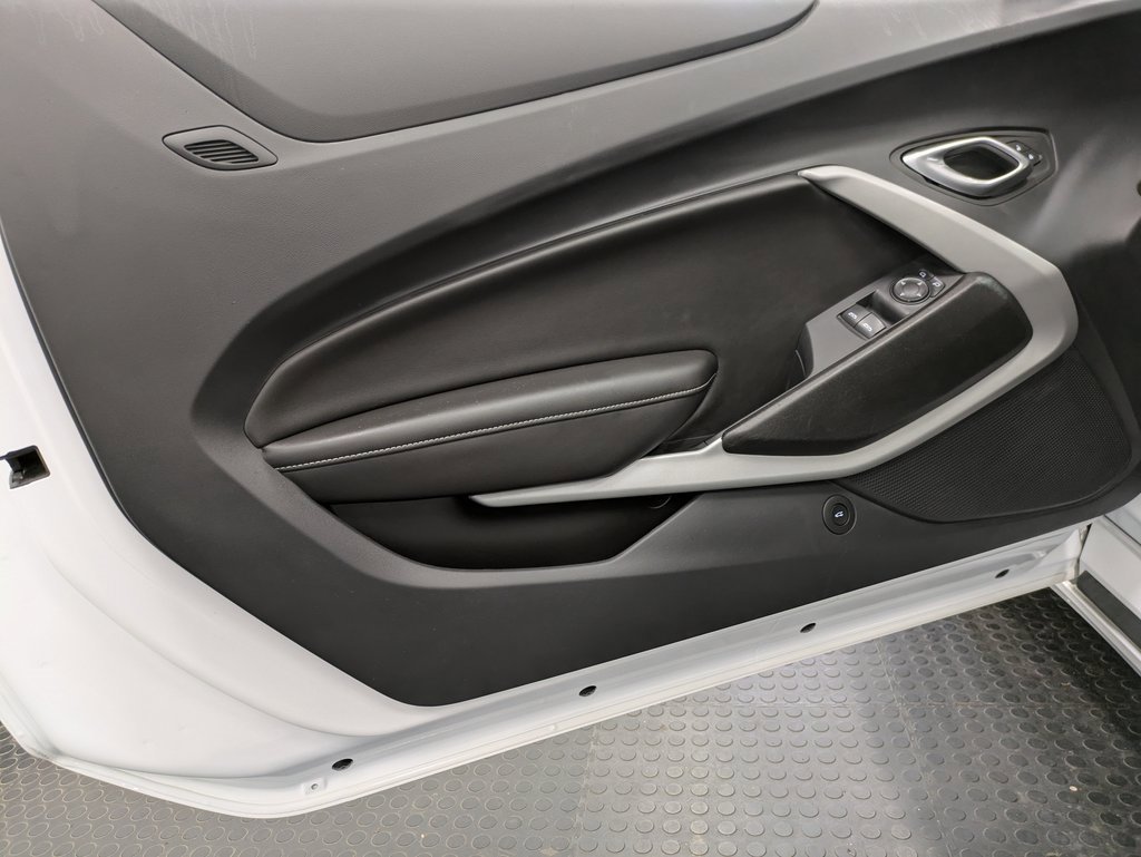 Used 2023 Chevrolet Camaro SS image 8