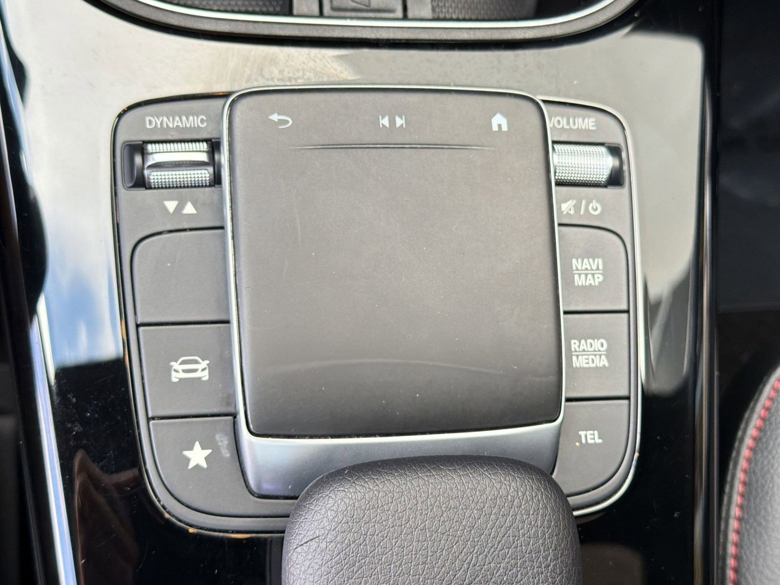 Used 2021 Mercedes-Benz CLA 250 image 33