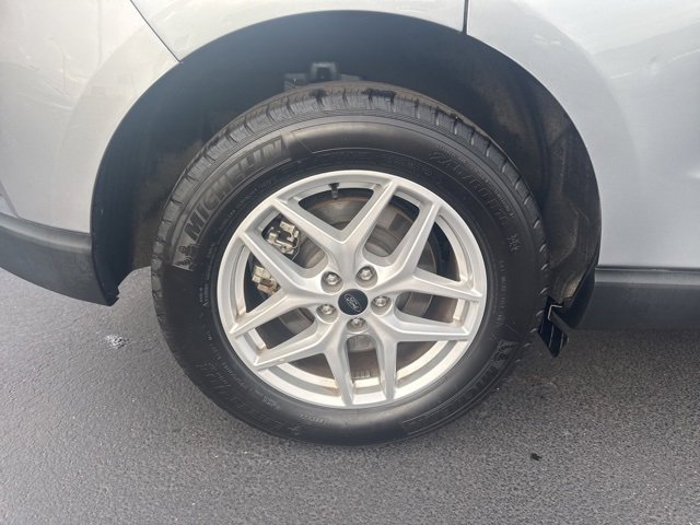 Used 2024 Ford Edge SEL image 25