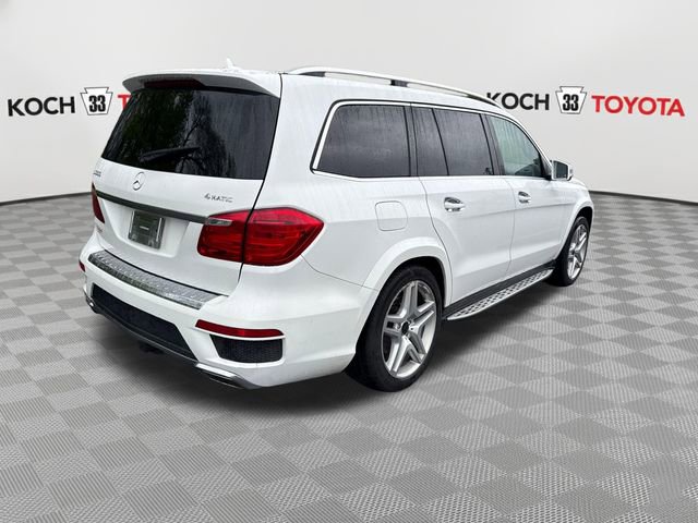 Used 2015 Mercedes-Benz GL 550 4MATIC image 8