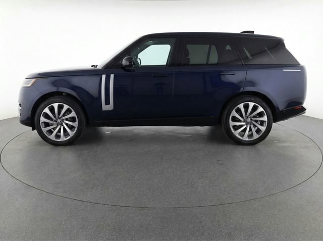 Certified 2025 Land Rover Range Rover SV image 22