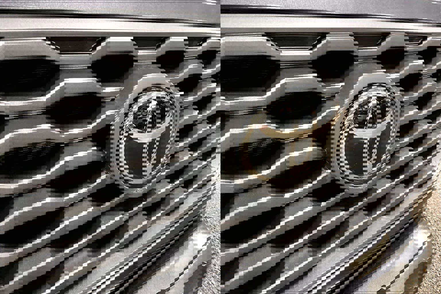 Certified 2023 Toyota Tacoma TRD Sport w/ Technology Package image 28