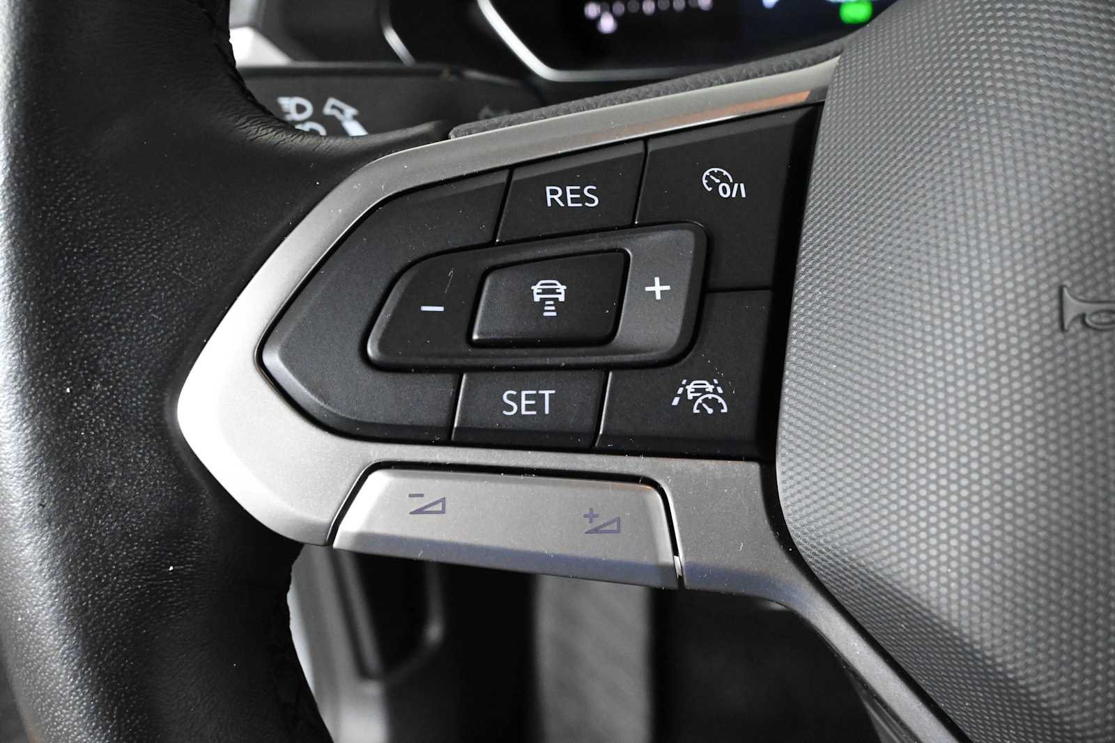 Certified 2022 Volkswagen Jetta S FWD image 18