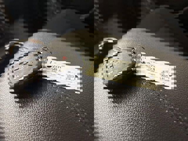 Used 2024 GMC Terrain SLE w/ Driver Convenience Package image 28