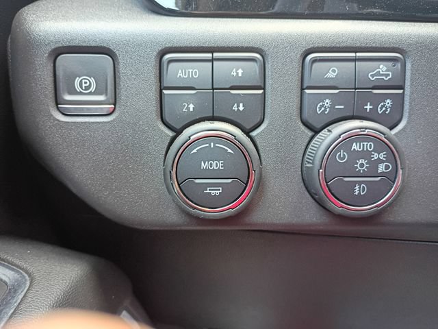 Used 2024 Chevrolet Silverado 1500 RST AWD/4WD image 38