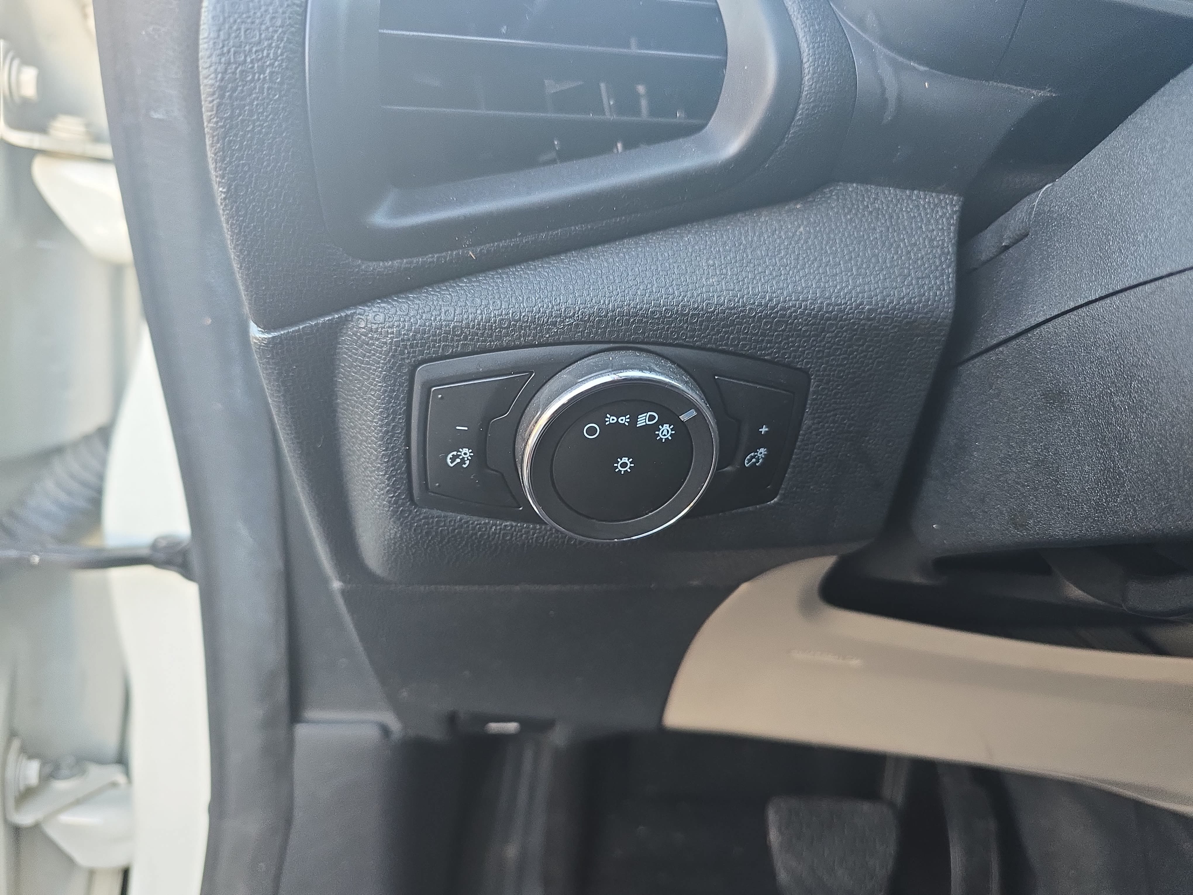 Used 2018 Ford EcoSport S FWD image 26