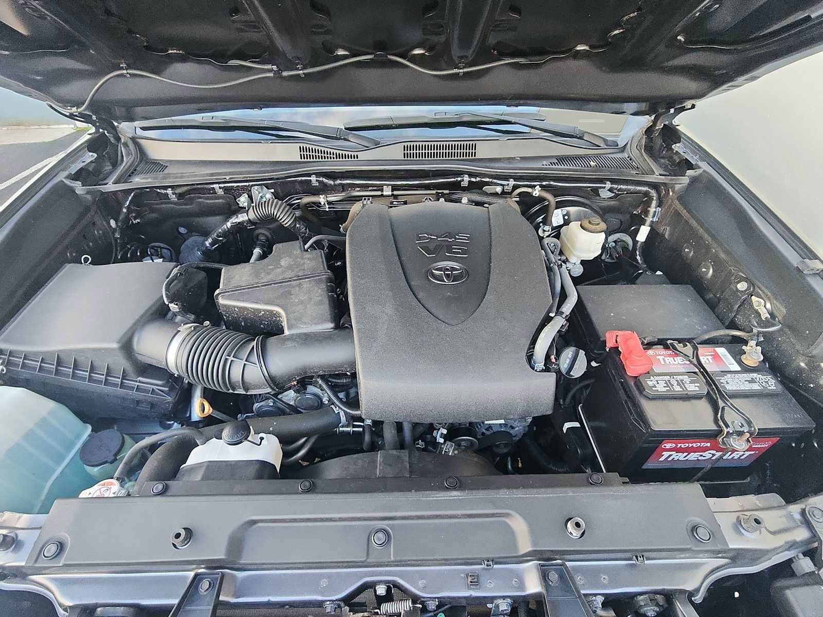 Used 2022 Toyota Tacoma SR5 image 12