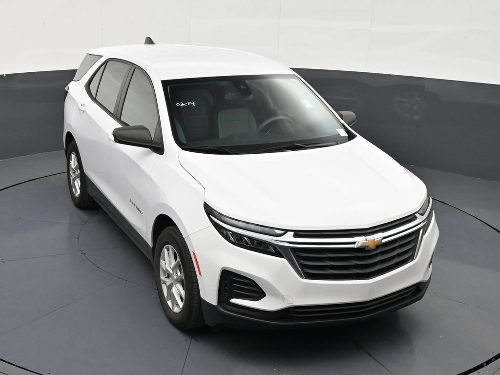 Used 2024 Chevrolet Equinox LS w/ Driver Confidence II Package FWD image 18