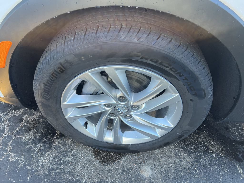 New 2026 Buick Envista Preferred w/ Convenience I Package FWD image 2