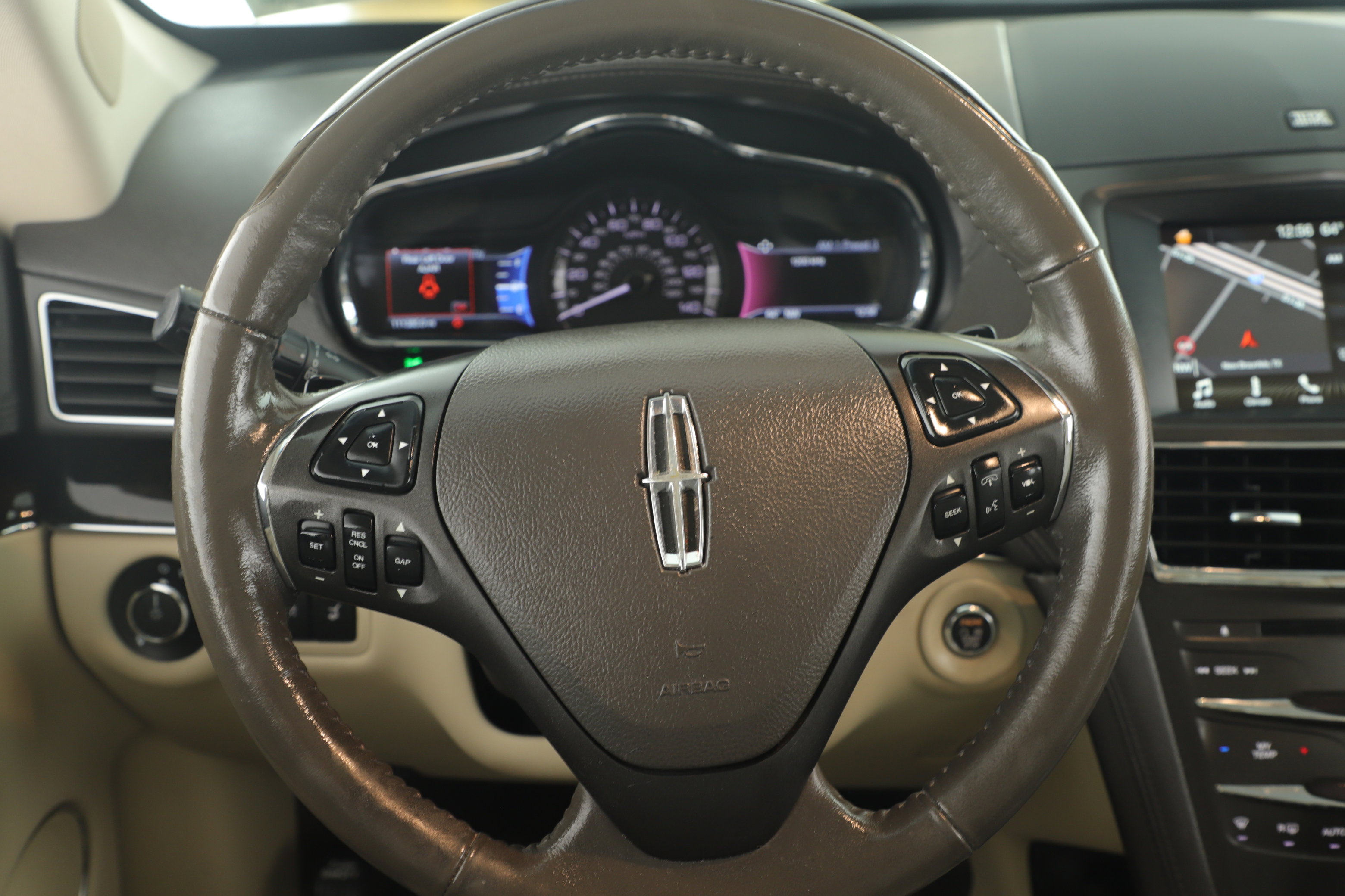 Used 2016 Lincoln MKT AWD w/ Equipment Group 201A image 18