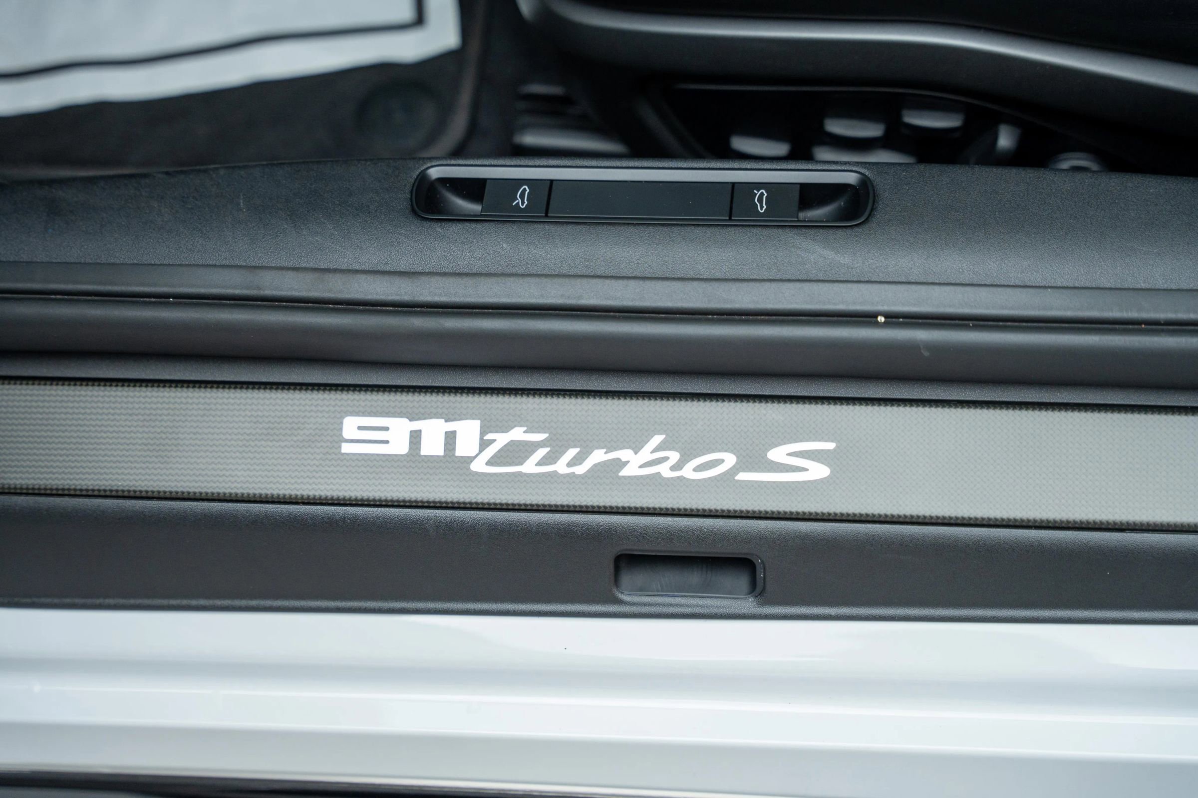 Used 2022 Porsche 911 Turbo S image 35