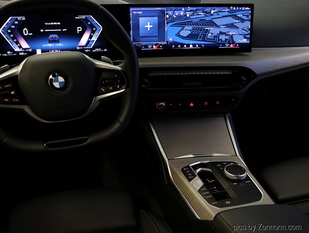 Certified 2025 BMW 330i xDrive Sedan image 17