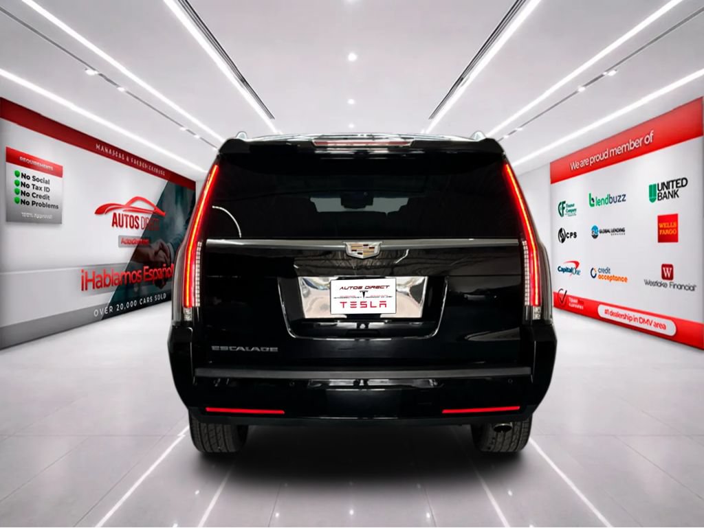 Used 2018 Cadillac Escalade ESV Luxury AWD/4WD image 7