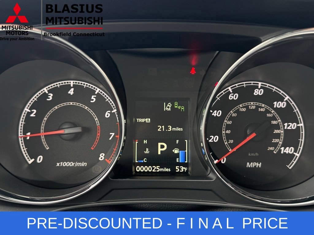 Used 2025 Mitsubishi Outlander Sport SE AWD/4WD image 9