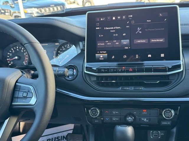 New 2026 Jeep Compass Latitude image 15