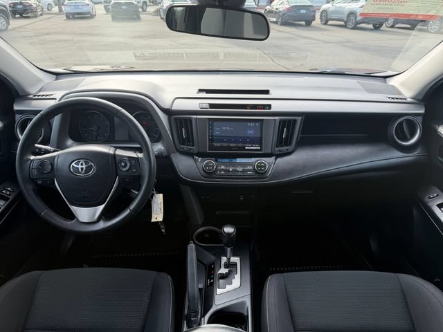 Used 2018 Toyota RAV4 XLE w/ All Weather Liner Package AWD/4WD image 17