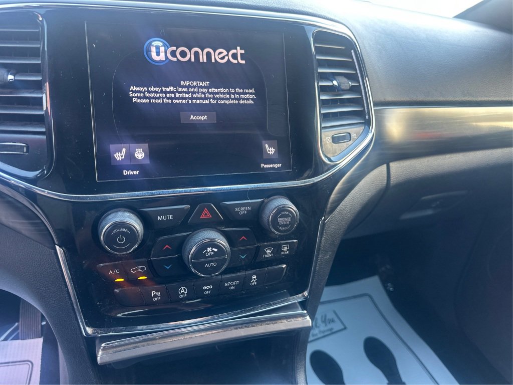 Used 2020 Jeep Grand Cherokee Altitude image 26