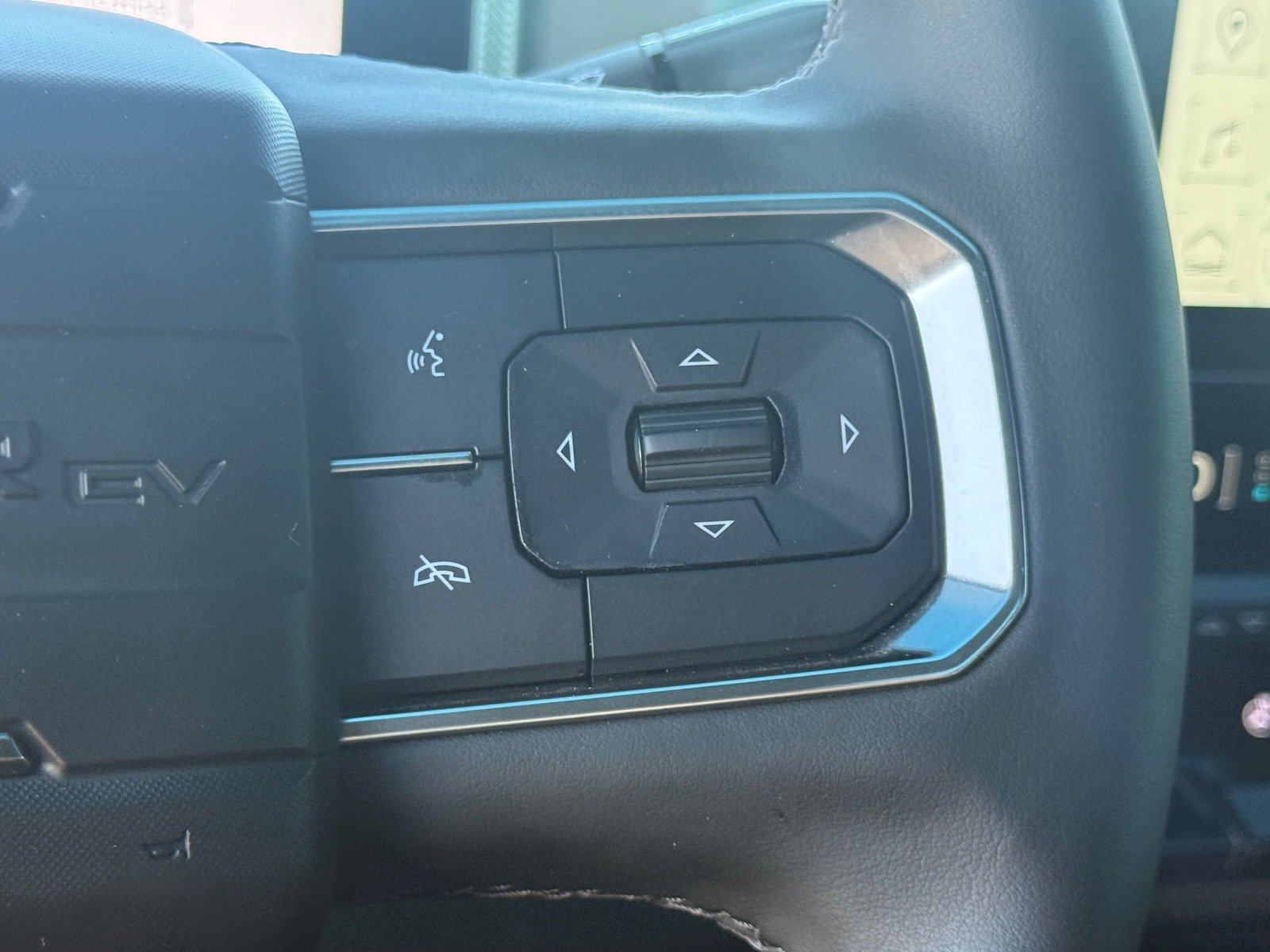 Used 2024 GMC Hummer EV 3X w/ Omega Edition image 15