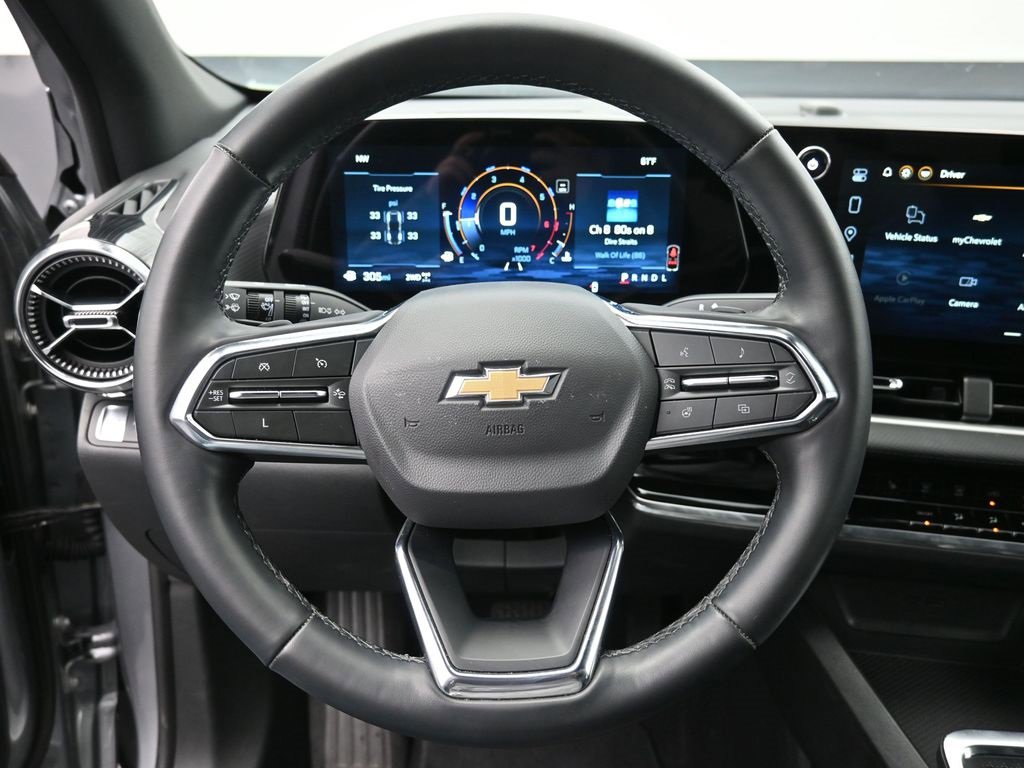 Used 2025 Chevrolet Equinox LT image 7