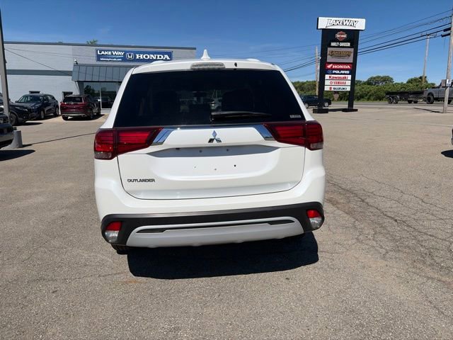 Used 2020 Mitsubishi Outlander ES AWD/4WD image 5