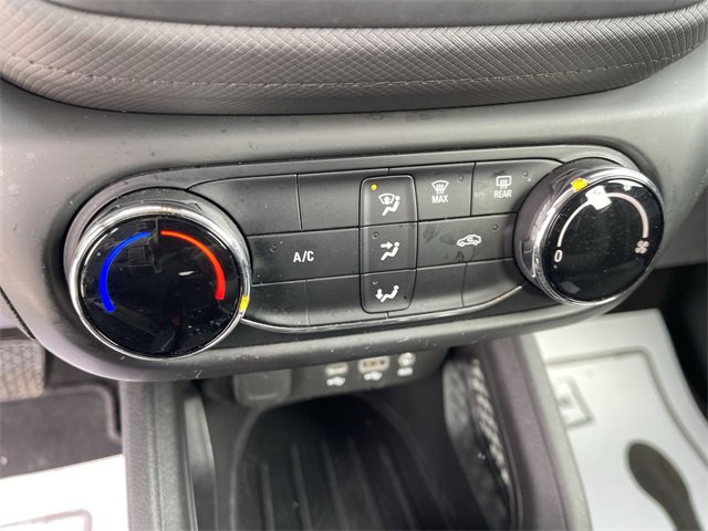 Used 2023 Chevrolet TrailBlazer LS image 18