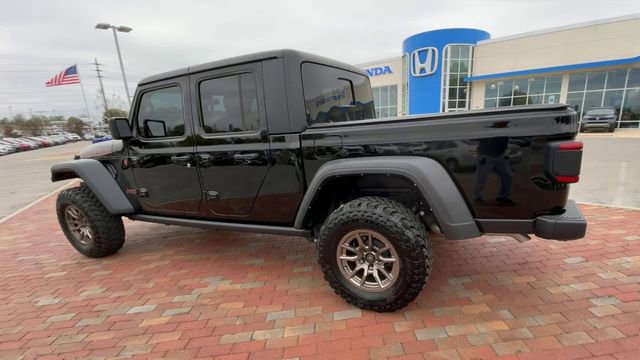 Used 2024 Jeep Gladiator Mojave w/ Technology Group AWD/4WD image 7