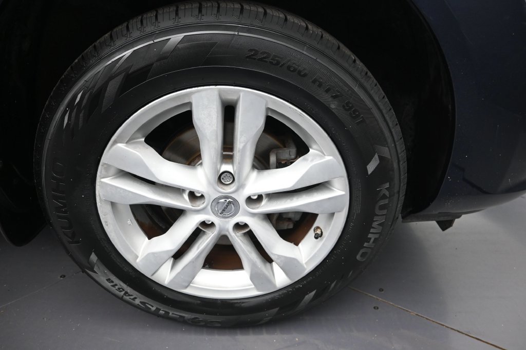 Used 2015 Nissan Rogue S w/ Convenience Package FWD image 9