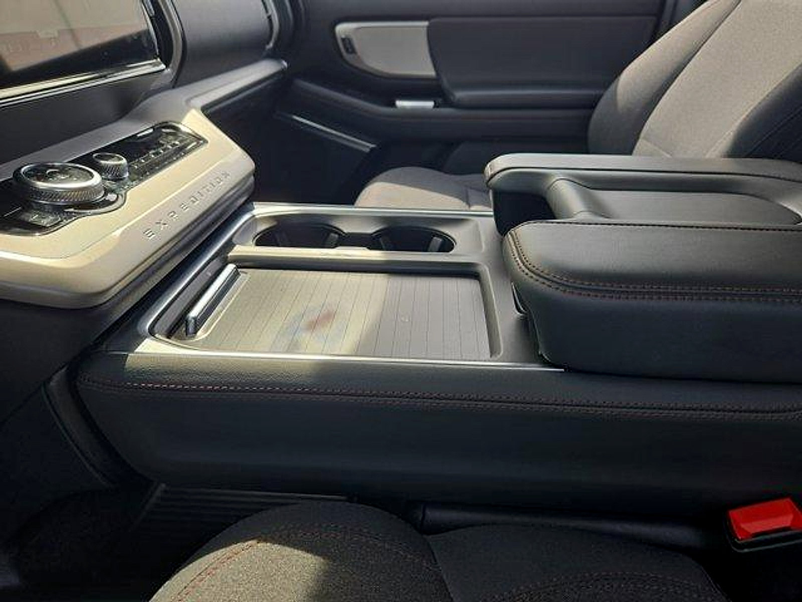 Certified 2025 Ford Expedition Active RWD image 22