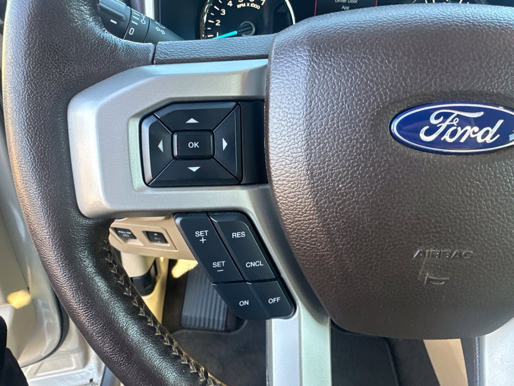 Used 2018 Ford F150 Lariat w/ Equipment Group 502A Luxury AWD/4WD image 23