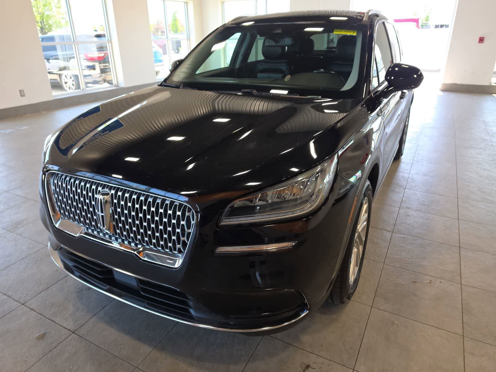 Used 2020 Lincoln Corsair FWD image 2