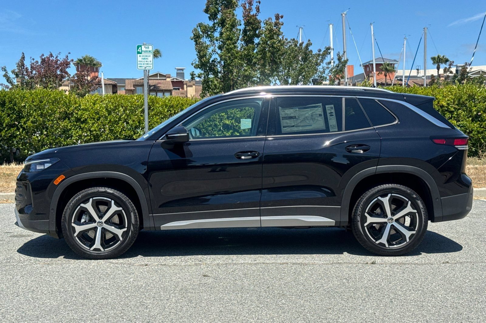 New 2026 Volkswagen Tiguan SE AWD/4WD image 7