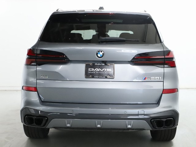 Used 2026 BMW X5 M60i AWD/4WD image 49