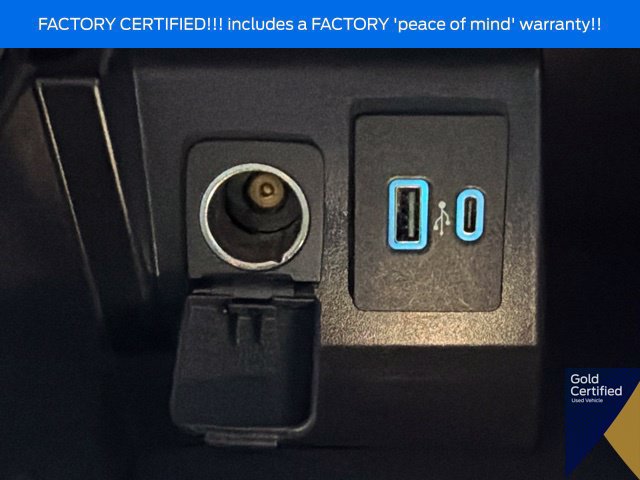 Used 2023 Ford Explorer XLT w/ Equipment Group 202A AWD/4WD image 43