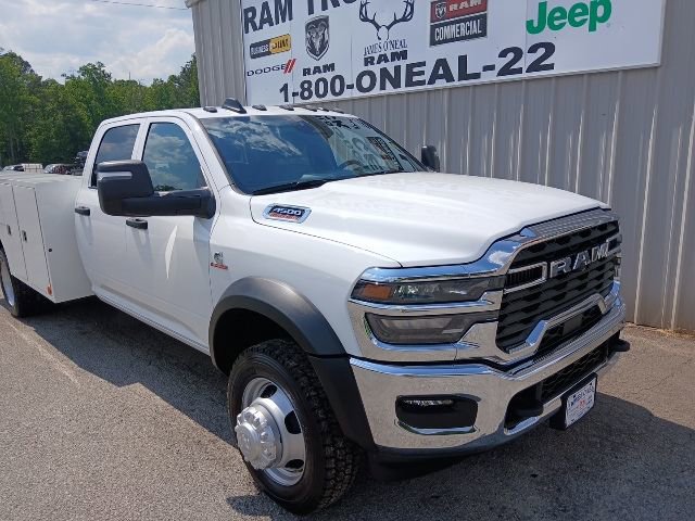 New 2026 RAM 4500 Tradesman w/ Chrome Appearance Group