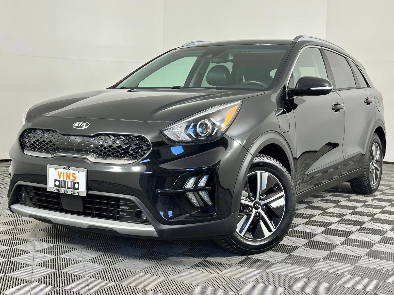 Used 2020 Kia Niro EX image 34