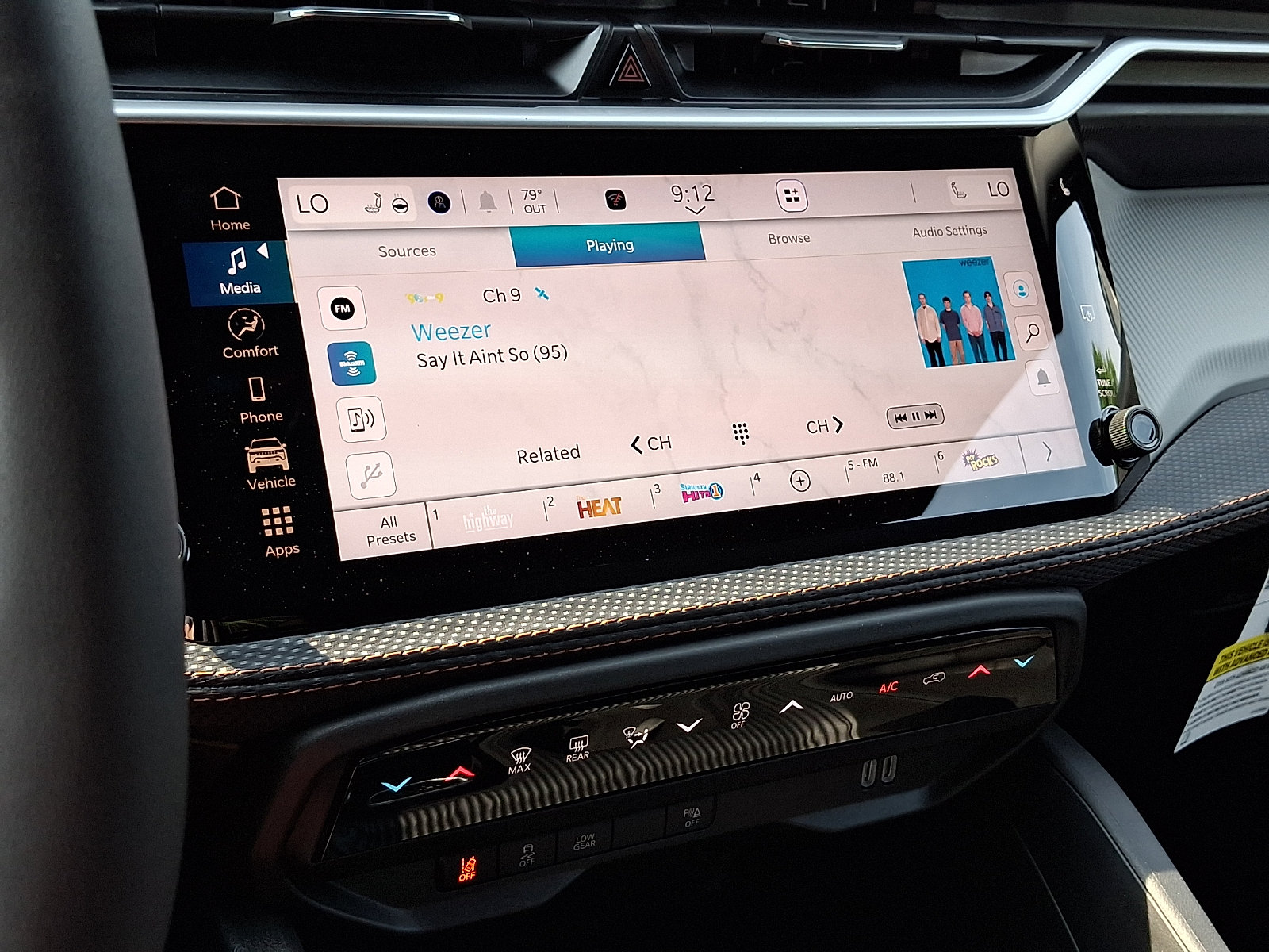 New 2026 Jeep Cherokee Limited AWD/4WD image 12