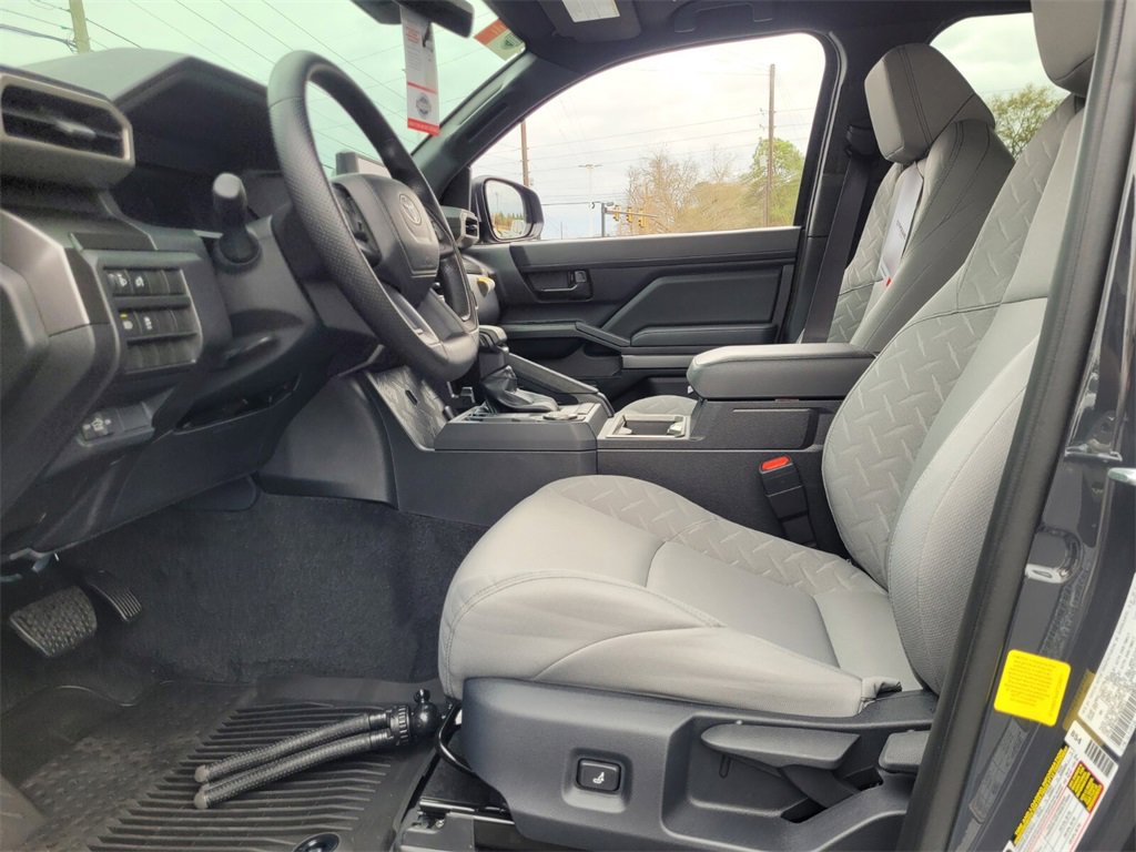 New 2025 Toyota Tacoma SR5 image 4