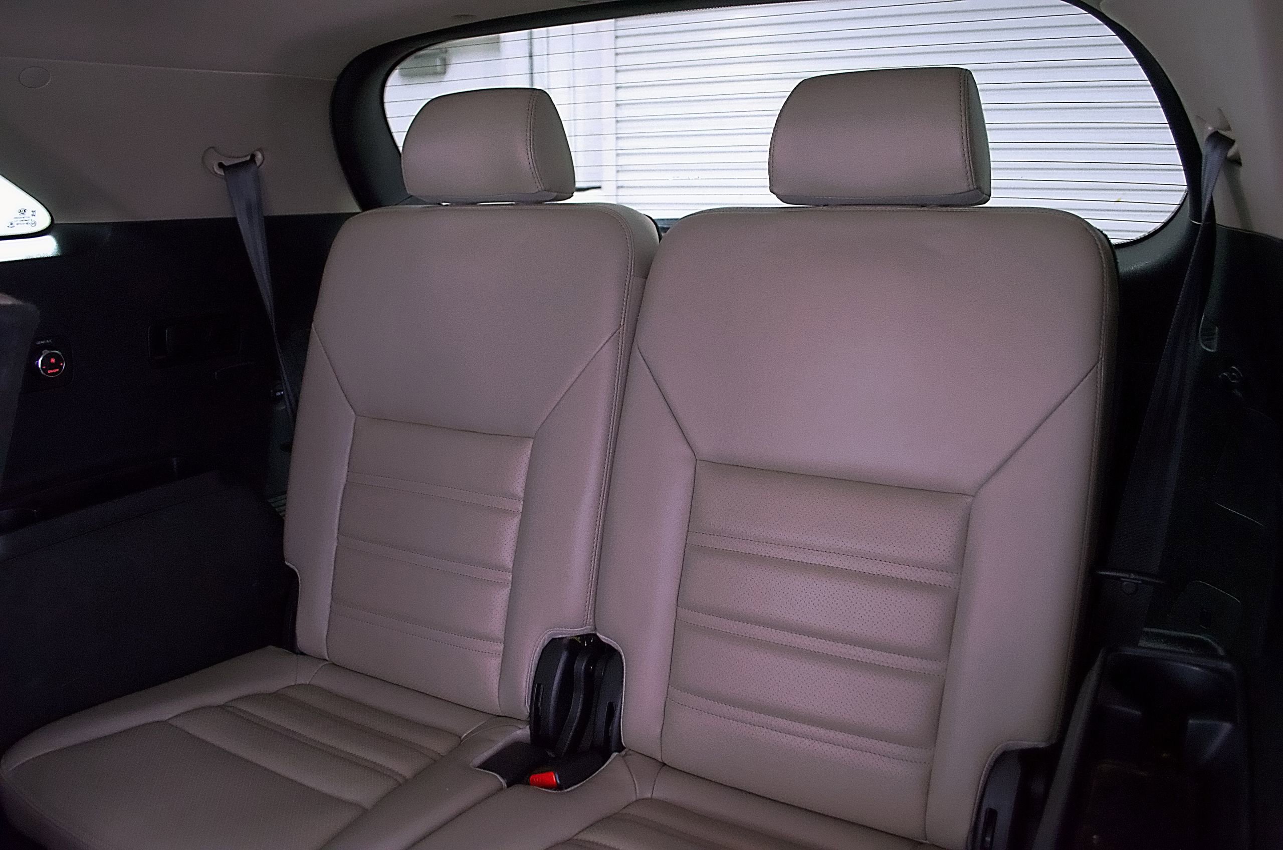 Used 2019 Kia Sorento EX FWD image 22