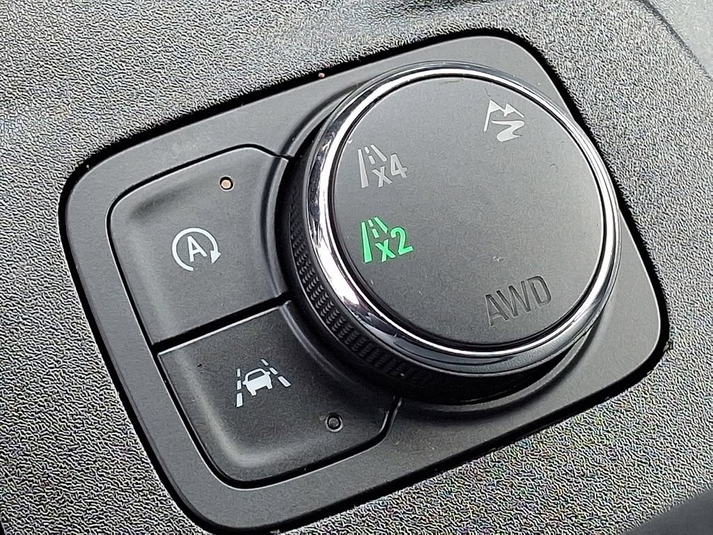 Certified 2023 Chevrolet Traverse LT AWD/4WD image 24